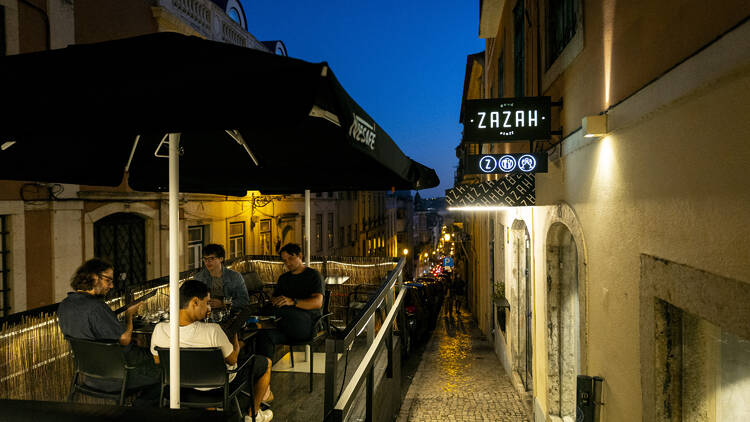 Restaurante Zazah retirou esplanada em Setembro 