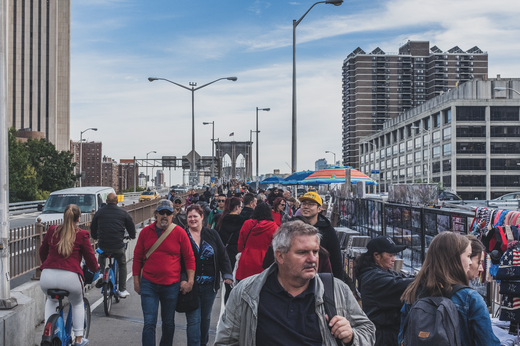 Here is why you won’t see street vendors on NYC bridges anymore starting today