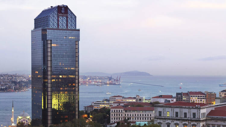 The Ritz-Carlton İstanbul (The Ritz-Carlton İstanbul)