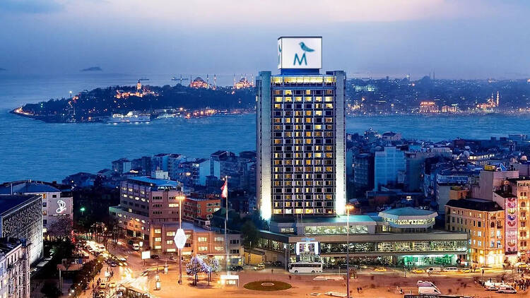 The Marmara Taksim (The Marmara Taksim)