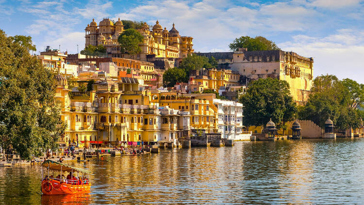 City Palace, Lake Pichola, Udaipur