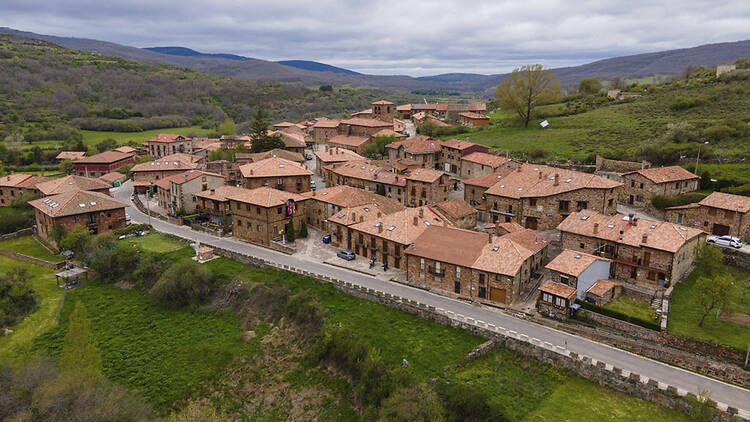 Este es uno de los pueblos más bonitos de Burgos (y no es Silos, Covarrubias ni Lerma)