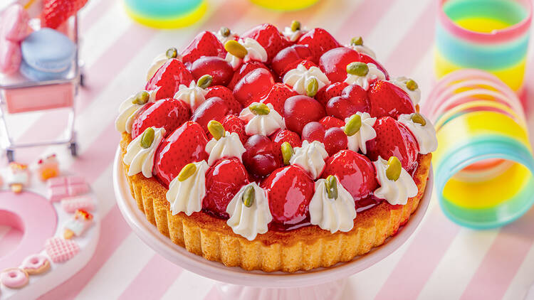 Hilton Tokyo ‘Strawberry Heart Factory’ dessert buffet