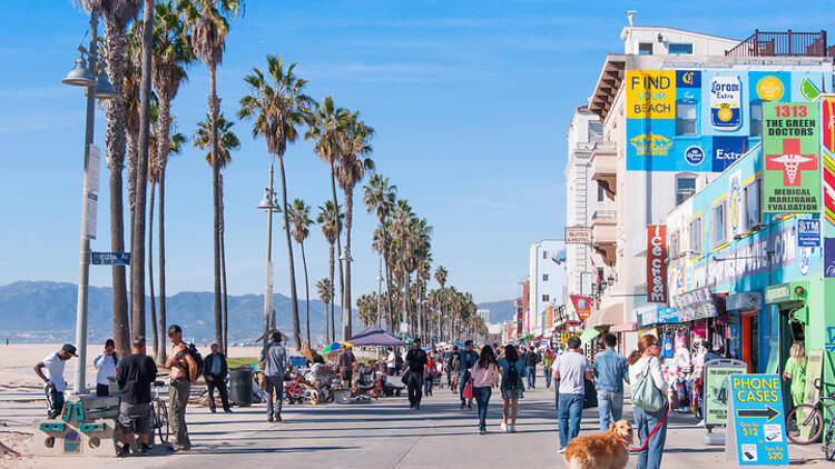 Los Angeles Is a Fantastic Walking City. No, Really. - The New