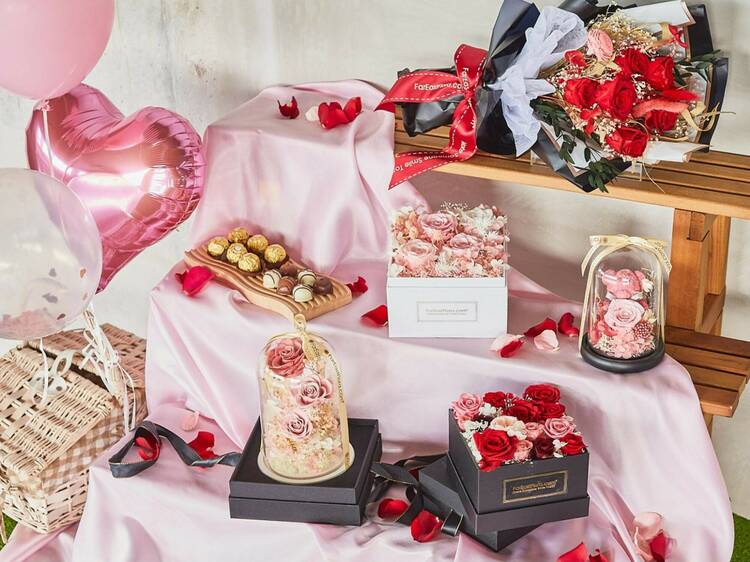 Valentine's Day 2024 gift ideas in Singapore for your beau