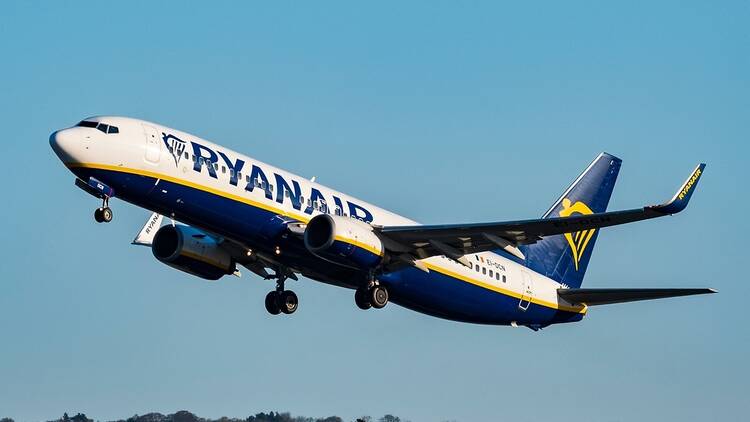 Ryanair flight departing Edinburgh Airport