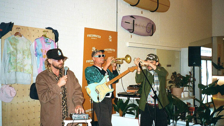 A band playing at Freshwater Brewing Company