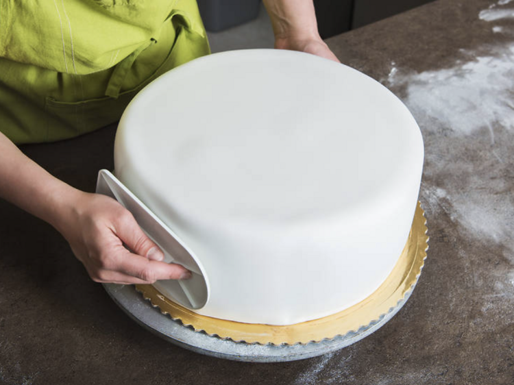 Buttercream Essentials 2: Horizontal Cake Textures