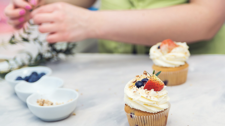 Buttercream Flower Cupcakes