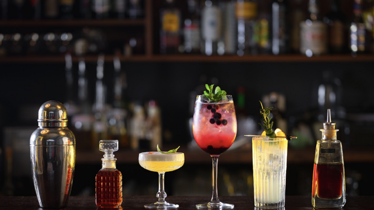 Essential Mixology Bartending