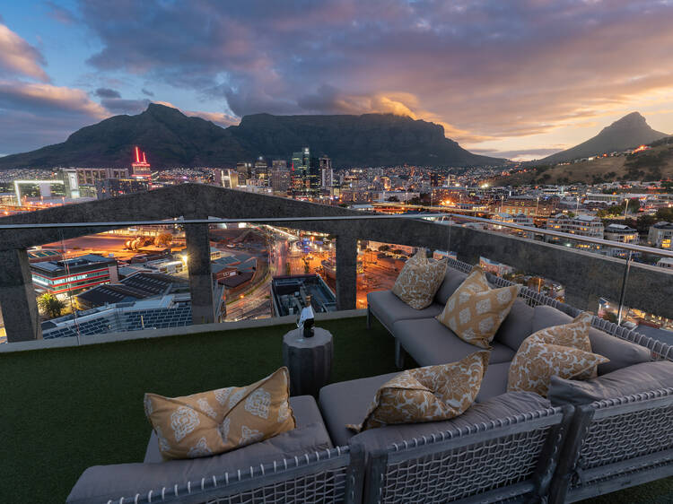 The 15 best rooftop bars in Cape Town