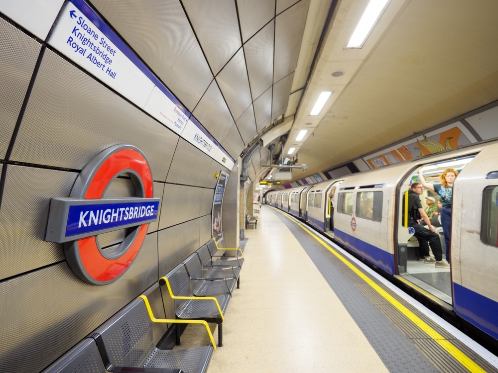 London s Piccadilly Line Will Partly Close Next Week When and Where