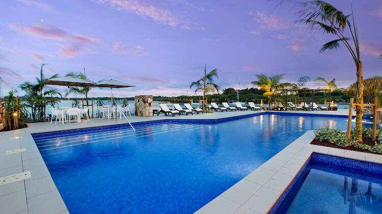 Sails Resort Port Macquarie pool at dusk