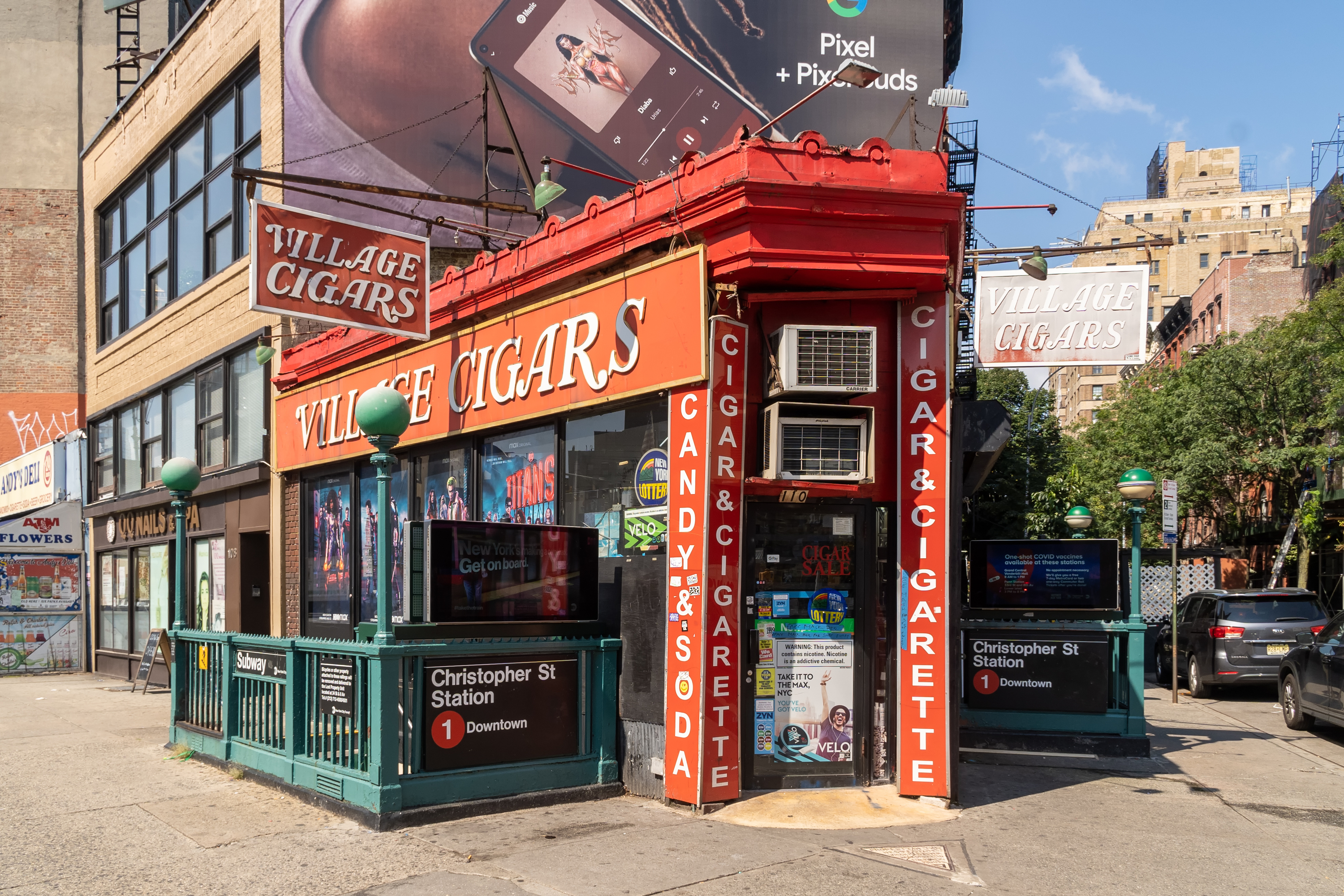 Iconic Christopher Street shop Village Cigars has officially closed down