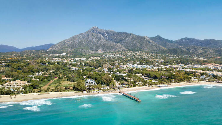Este es el mejor lugar de Europa para viajar en 2024: tiene playa y está en el sur de España