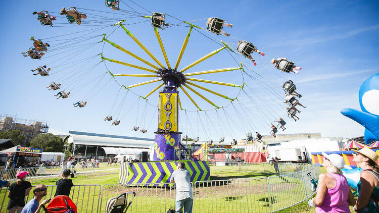 The Yo Yo carnival ride in action at the show 