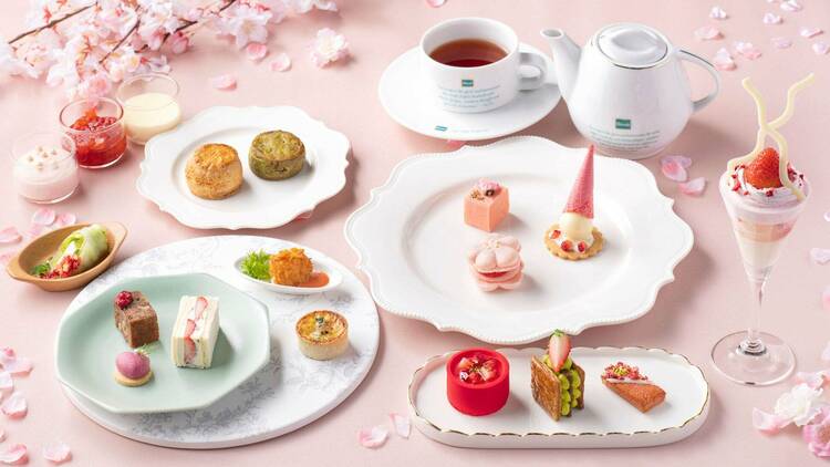 Strawberry×Sakura Afternoon Tea