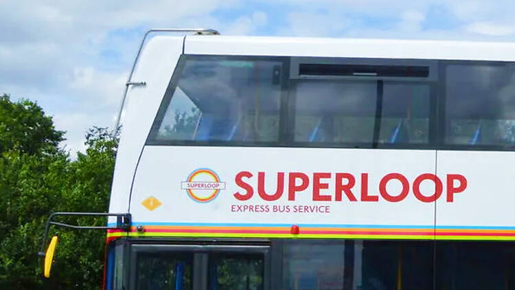 Superloop bus in London