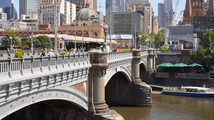 Princes Bridge in Melbourne