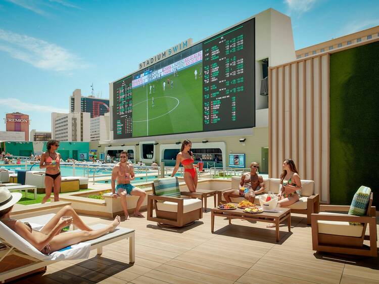 12 Best Pool in Vegas to Stay Cool in Sin City