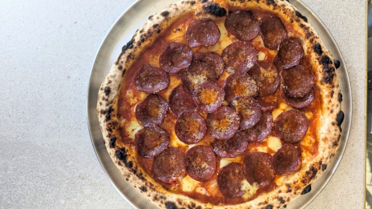 A pepperoni pizza at Ribelle