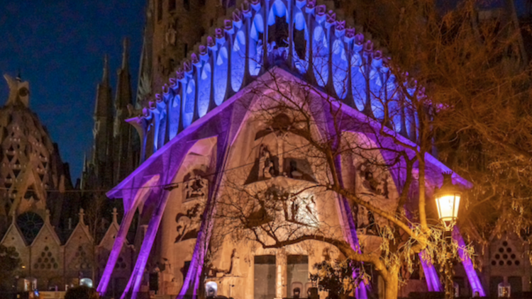 Il·luminar-te a l'espectacle gratis de La Sagrada Família