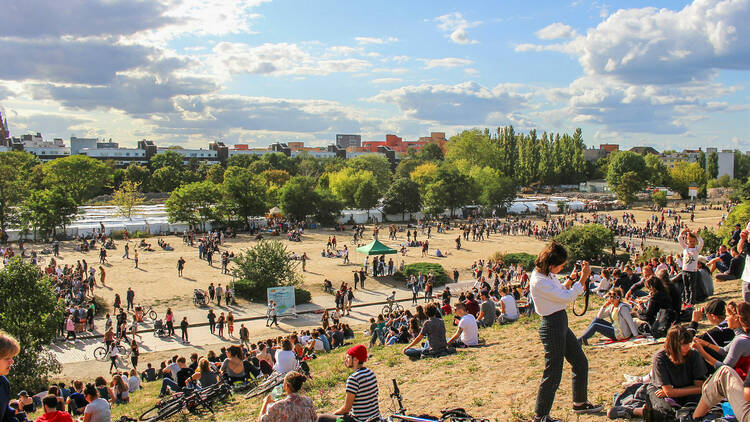 Spend a day at Mauerpark