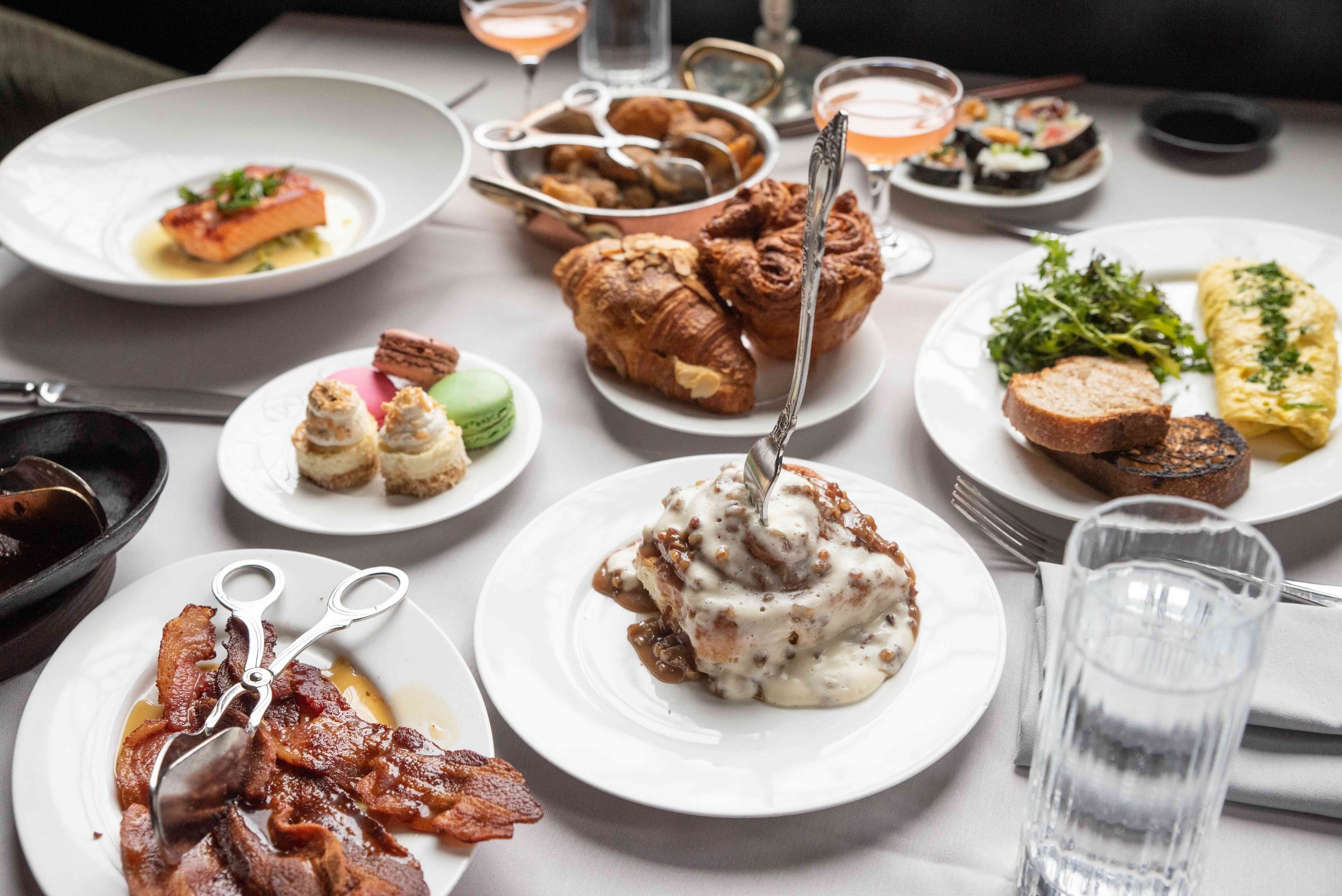 34 Best Brunch Spots in Chicago to Try This Weekend