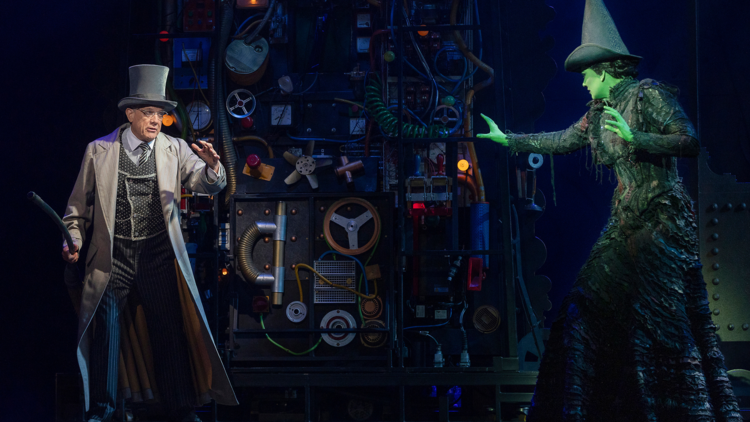 Elphaba  (Sheridan Adams) argues with The Wizard (Simon Bourke)