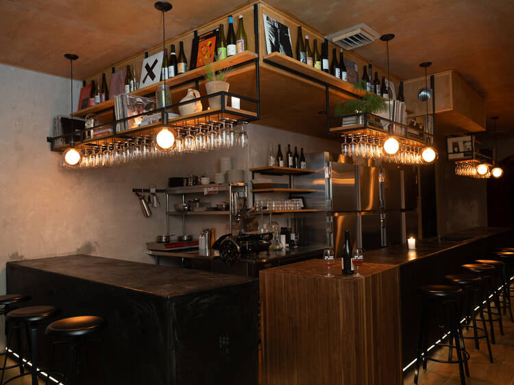Williamsburg wine bar Sauced opens a new location in Manhattan this week