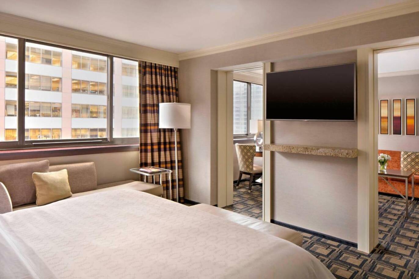 Top 10 Best Hotels in Times Square for the Perfect Visit! Top 10 Best Hotels in Times Square for the Perfect Visit!