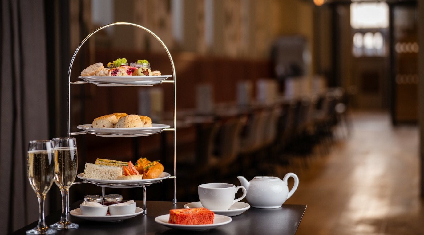 Youll Soon Be Able To Have Afternoon Tea At The Natural History Museum Lia London