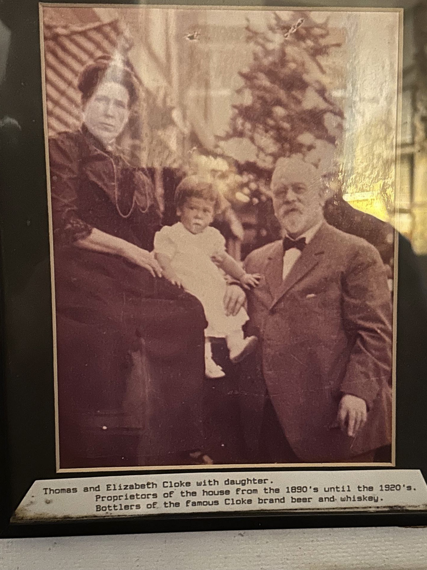 Thomas Cloke with his daughter 