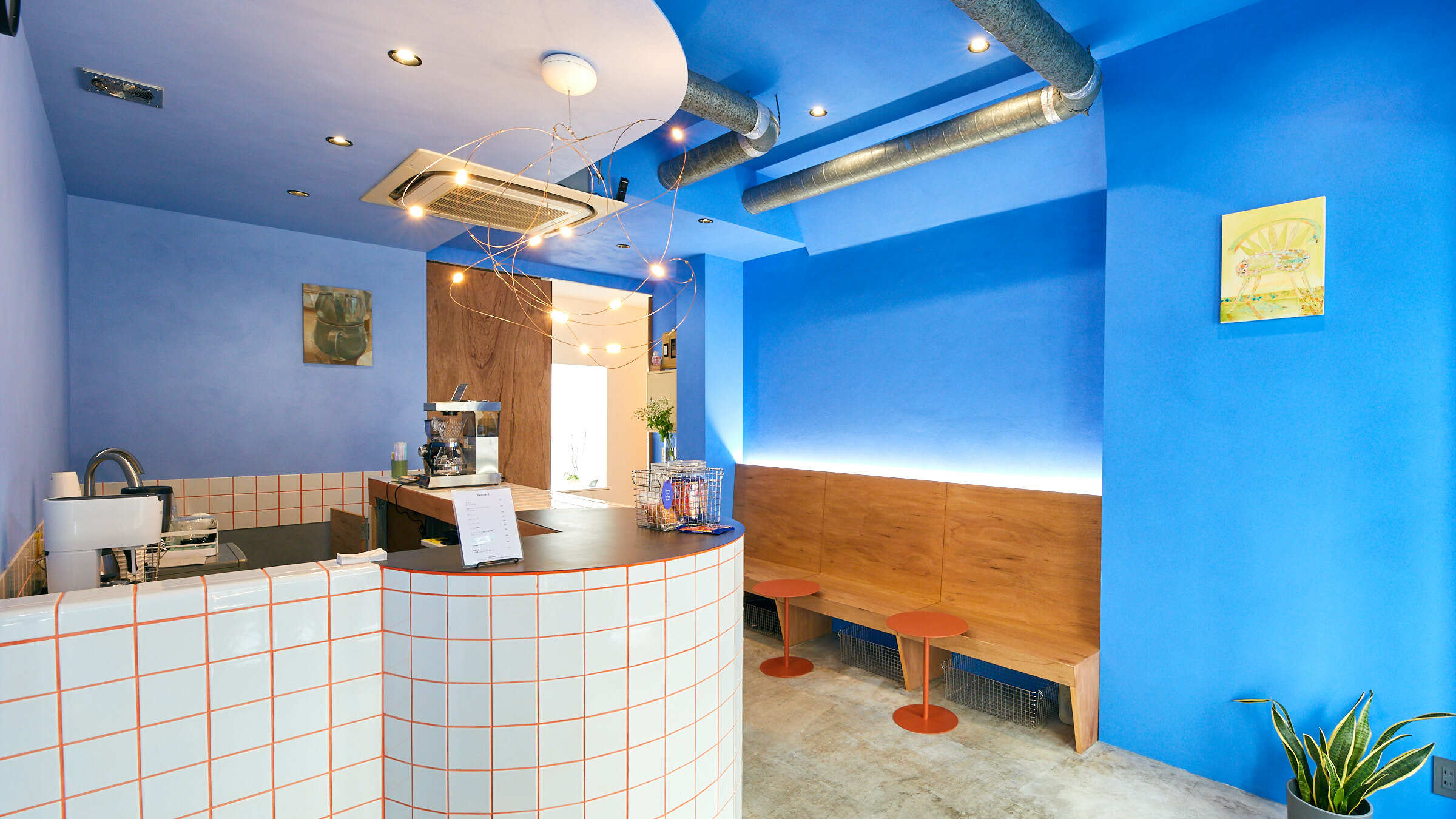 現代アート好きなら訪れたい、アートカフェが目黒不動前にオープン