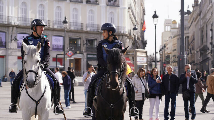 Policía Puerta del Sol