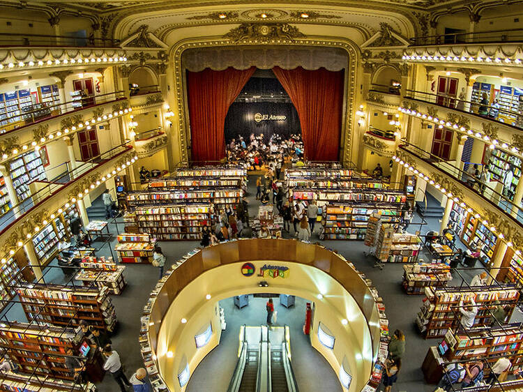 Get lost in Ateneo Grand Splendid bookstore