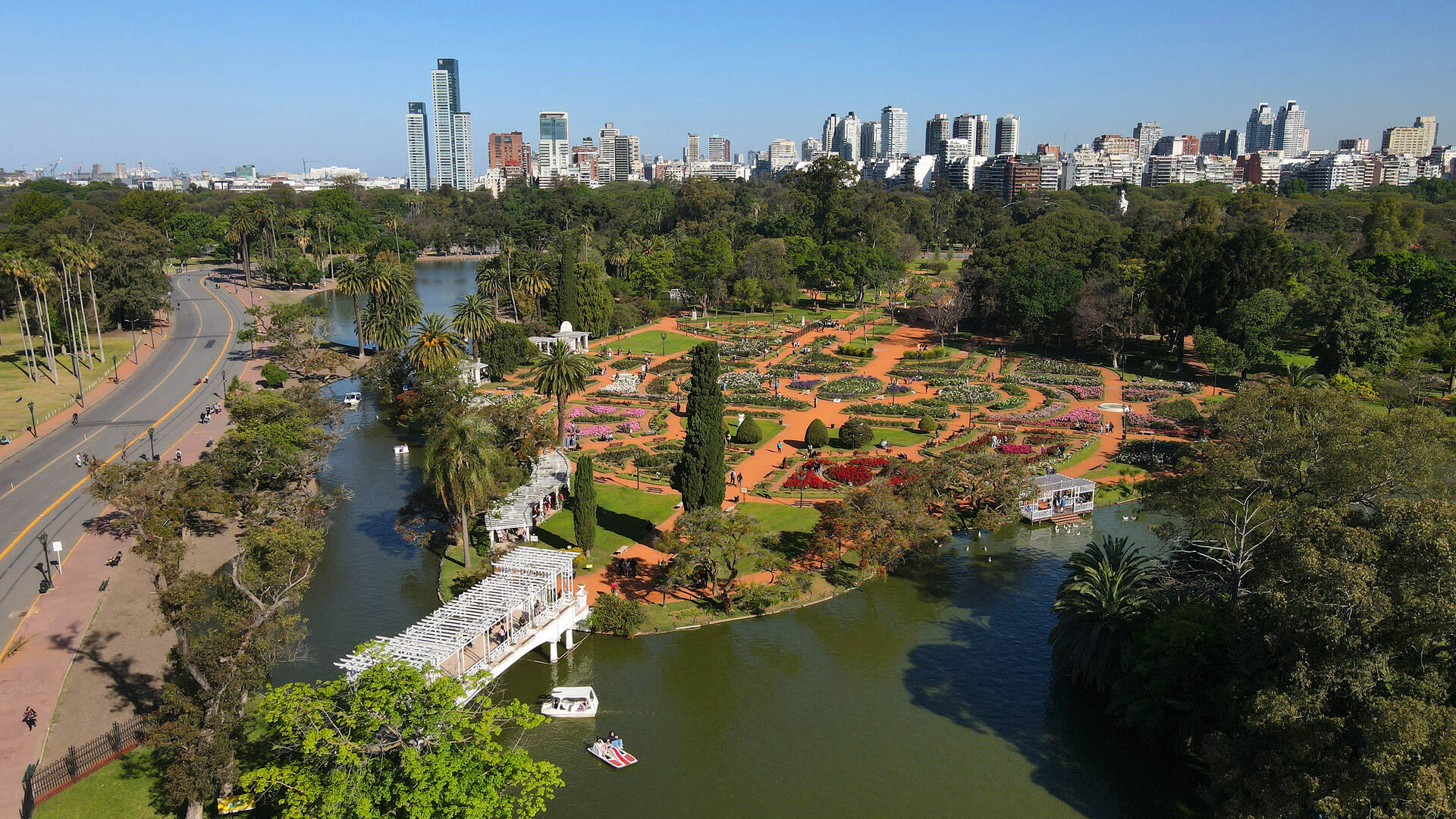 24 (TV series) intelligence overview