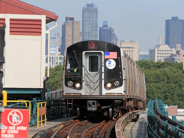 The 7 and N trains will not run between Manhattan and Queens for one weekend this April