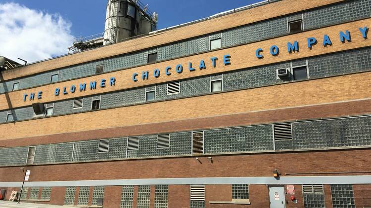 blommer chocolate factory