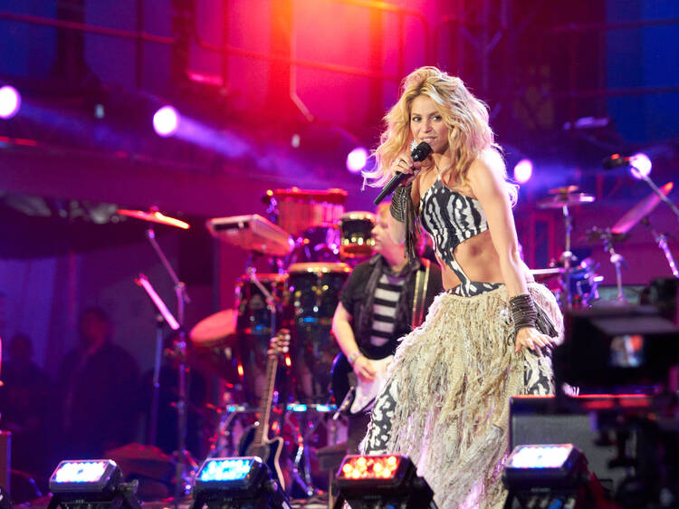 Shakira is playing a free pop-up concert in Times Square tonight