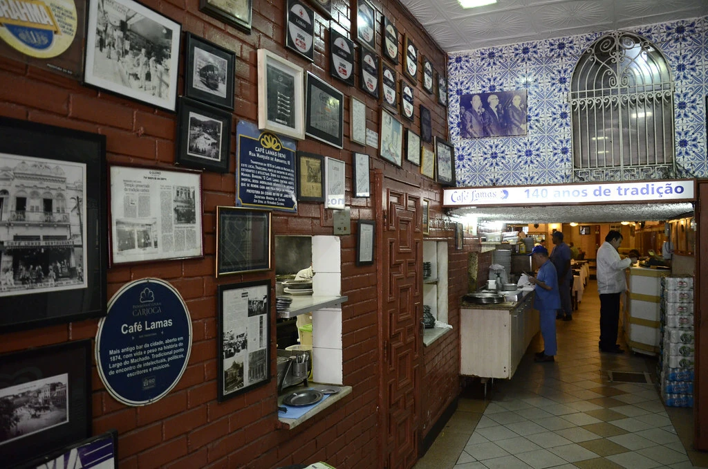 Caf&eacute; Lamas