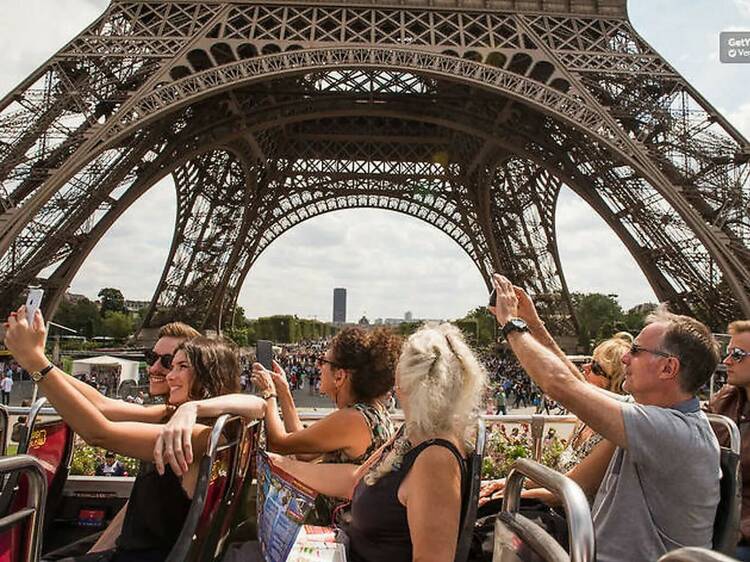 paris bus tours