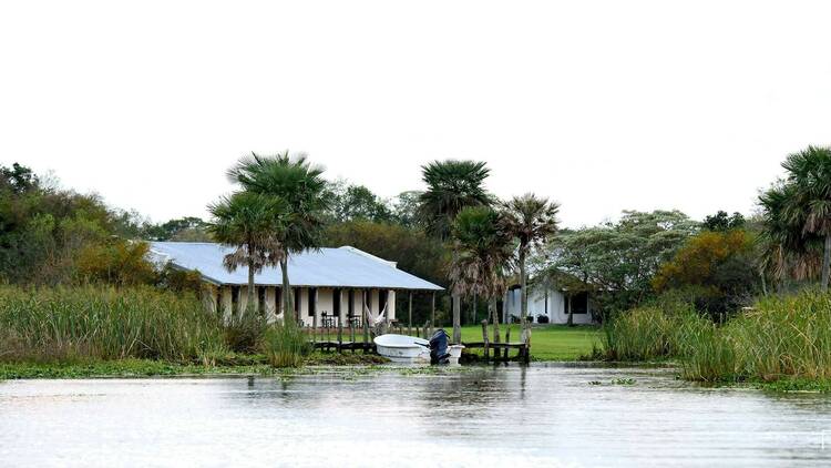 Posada de la Laguna Lodge