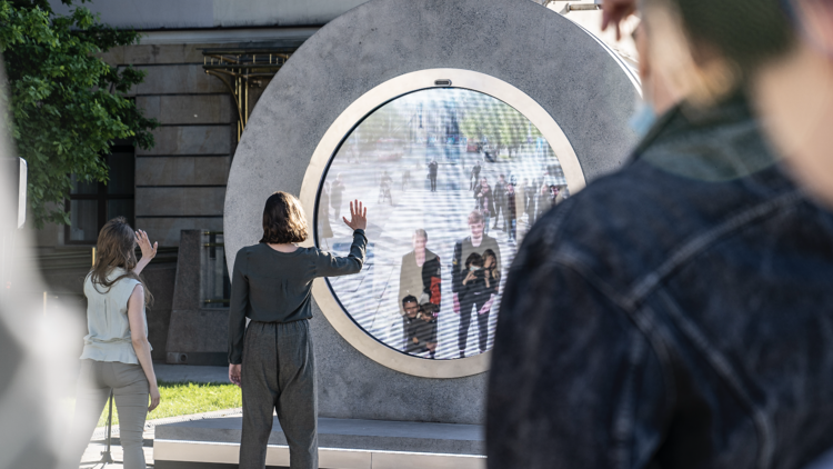 A "portal" from NYC to Dublin will debut near the Flatiron Building