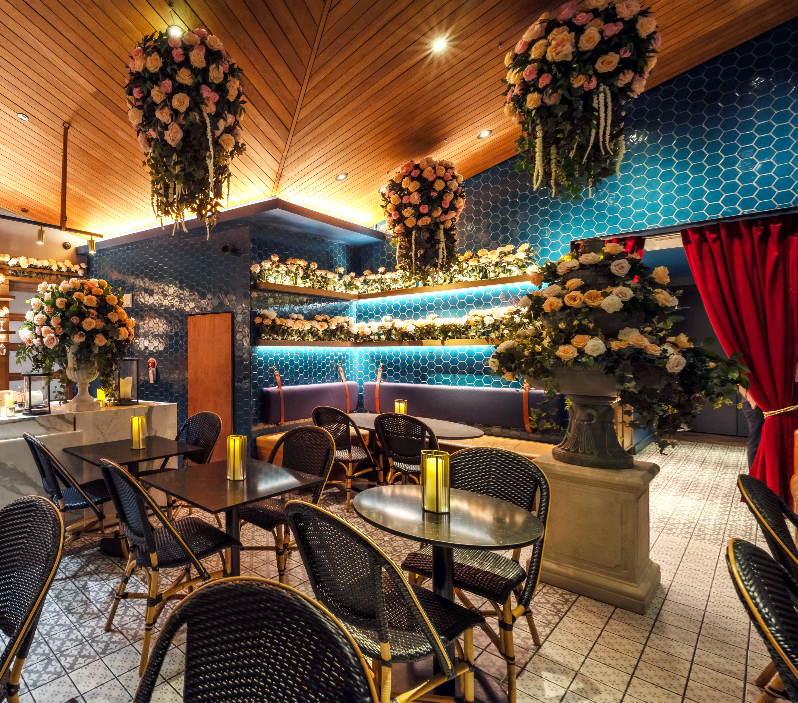An enchanted garden espresso martini bar just opened at Hudson Yards