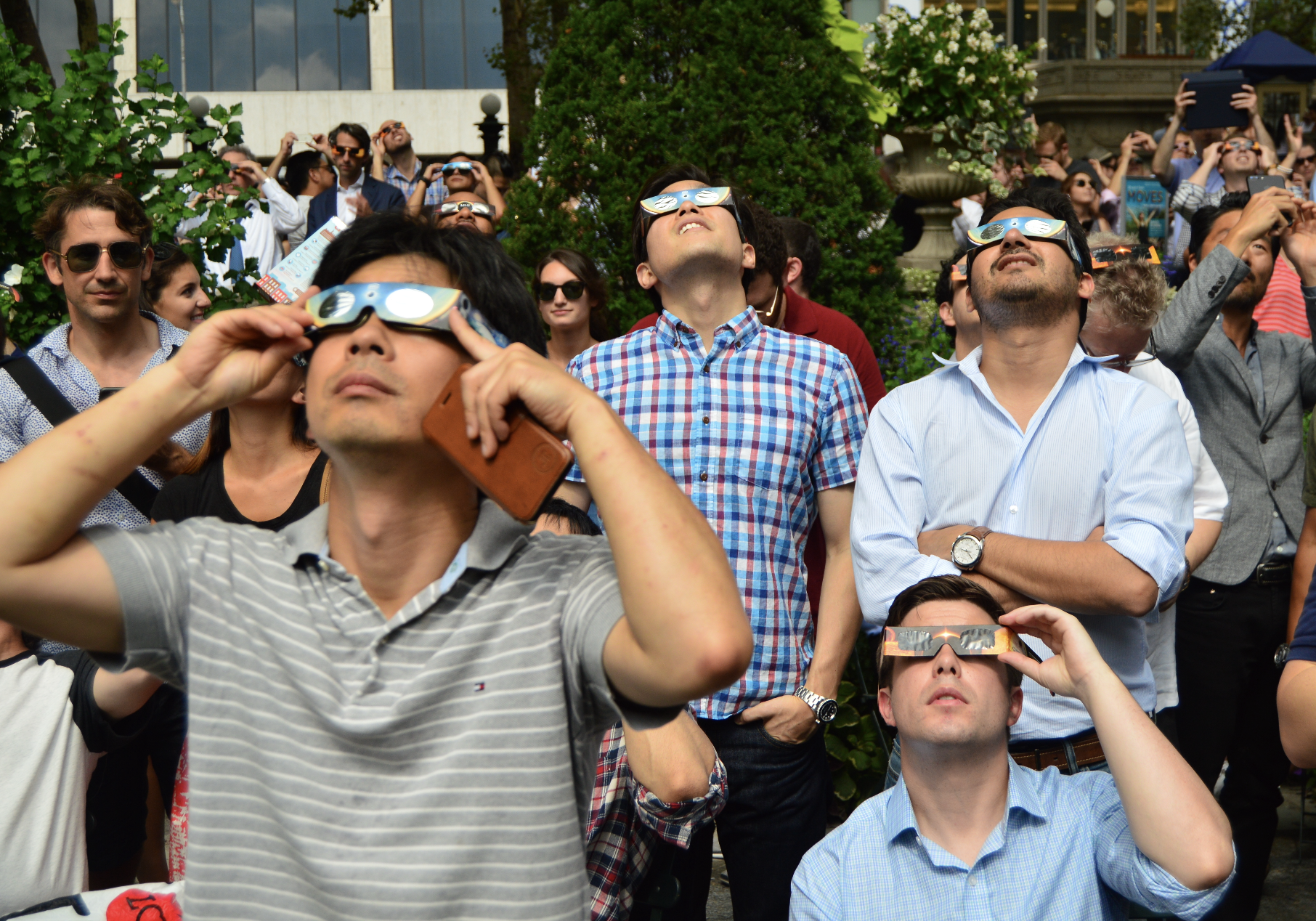 NYC public libraries are giving away free solar eclipse glasses
