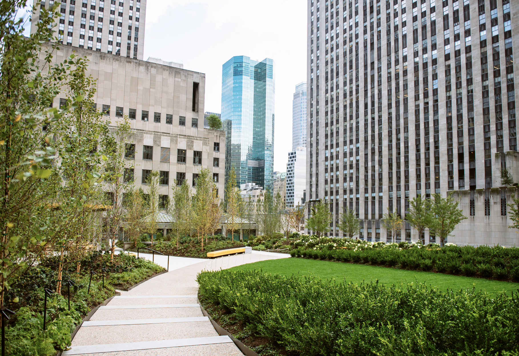 A brand-new sky bridge at Rockefeller Center leads to a beautiful lounge