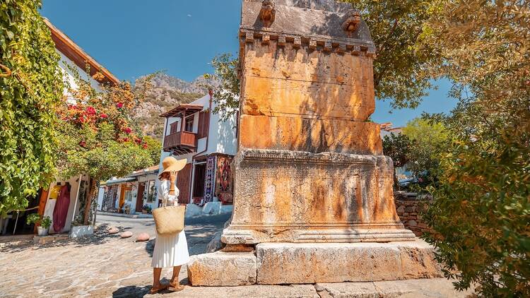 Take a stroll in town and visit the king's tomb