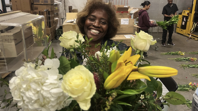 Introduction to Flower Design at American School of Flower Design