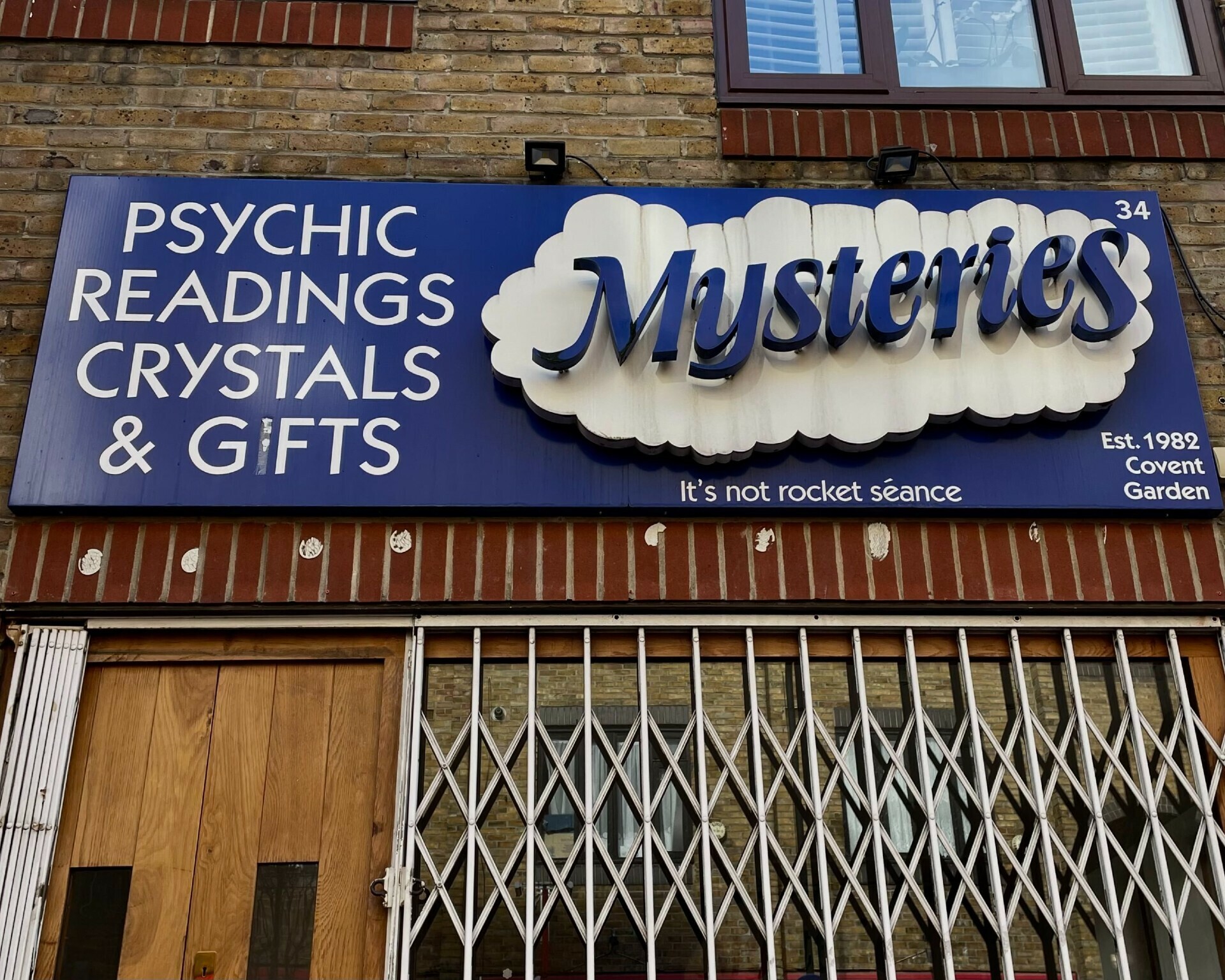 Mysteries Shop in Covent Garden 